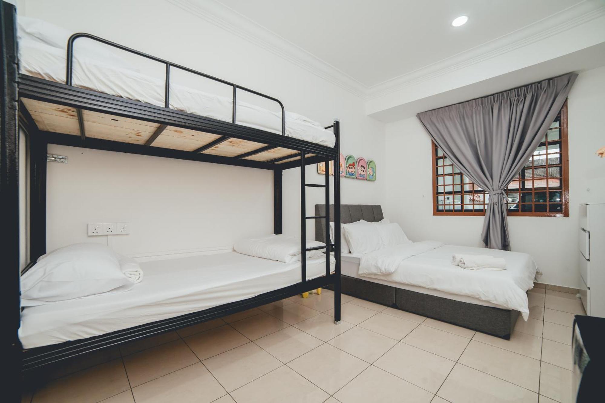 Apartment Shinchan Chill 14pax Landed Pooltable Ktv Bbq Bukit Indah *
