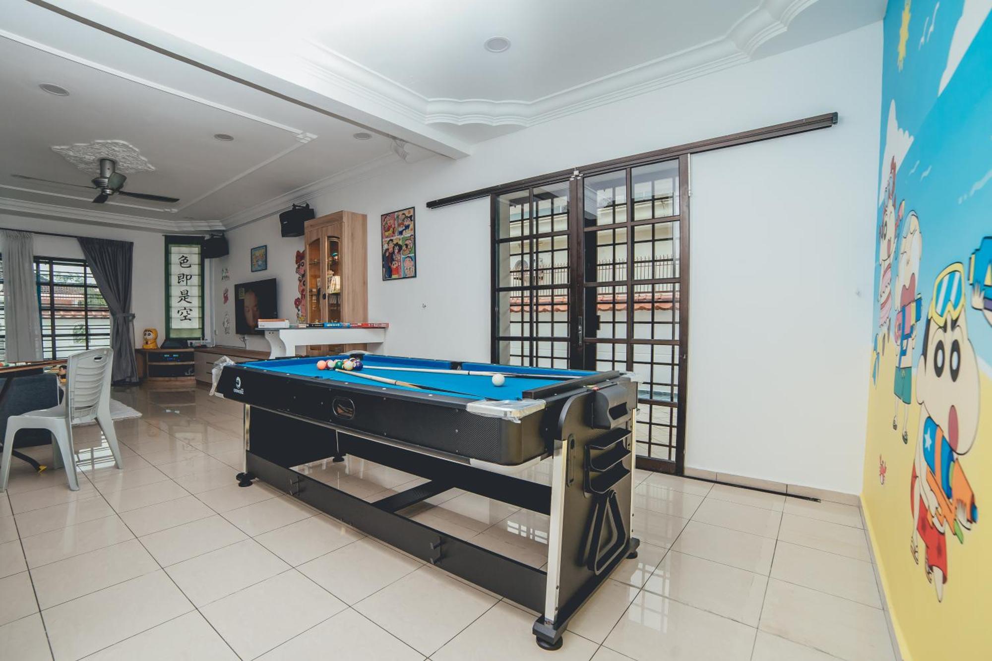 Pangsapuri Shinchan Chill 14pax Landed Pooltable Ktv Bbq Bukit Indah Johor Bahru